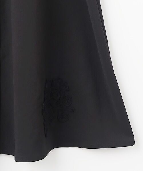 INGEBORG / インゲボルグ ロング・マキシ丈ワンピース | 透かしコード刺繍ワンピース | 詳細4