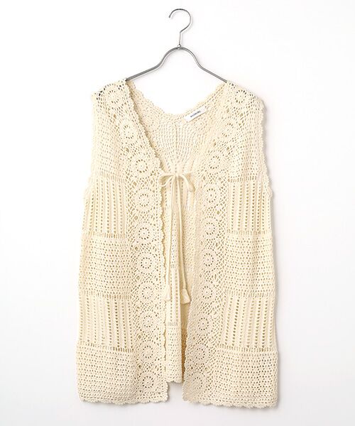 INGEBORG / インゲボルグ ベスト | 透かし編みパッチワークニットジレ（シロ）