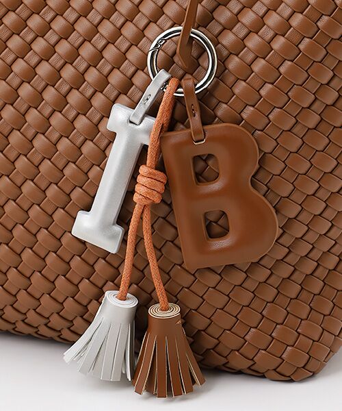 INGEBORG / インゲボルグ トートバッグ | チャーム付きメッシュトートバッグ | 詳細11