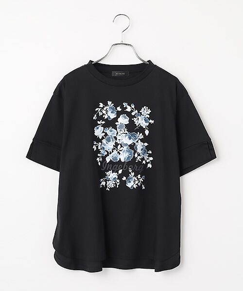 INGEBORG / インゲボルグ Tシャツ | サマーモノトーンフラワーワンポイントpt.カットソー（クロ）