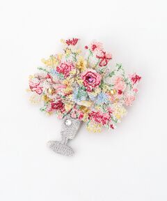 INGEBORG / インゲボルグ ブローチ・コサージュ | レター刺繍ブローチ