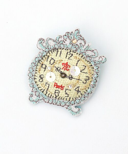 INGEBORG / インゲボルグ ブローチ・コサージュ | レター刺繍ブローチ(時計)