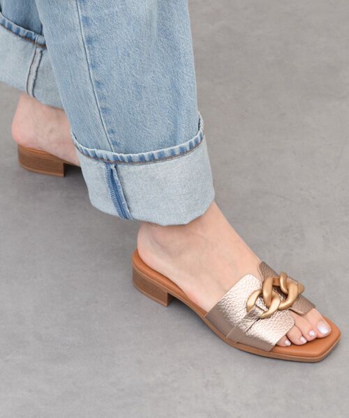 INTER-CHAUSSURES / インター ショシュール サンダル | 【Oh my Sandals】ローヒールチェーンミュールサンダル（シルバー）