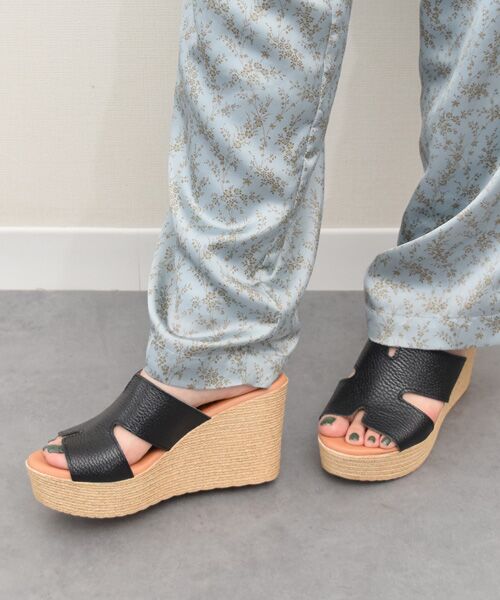 INTER-CHAUSSURES / インター ショシュール サンダル | 【Oh my Sandals】クッションインソール厚底ミュールサンダル（ブラック）