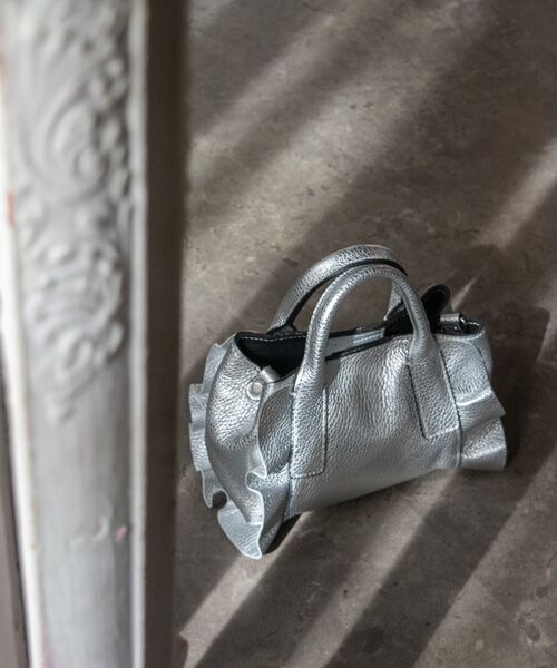 INTER-CHAUSSURES / インター ショシュール ハンドバッグ | 【RIPANI】メタリックレザーフリルデザインミニバッグ | 詳細16