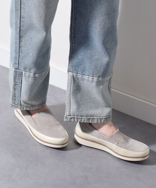 INTER-CHAUSSURES/インター ショシュール 【bossola】撥水レザースリッポンスニーカー カーキスウェード 37 INTER-CHAUSSURES/インター ショシュール 【bossola】撥水レザースリッポンスニーカー カーキスウェード 37