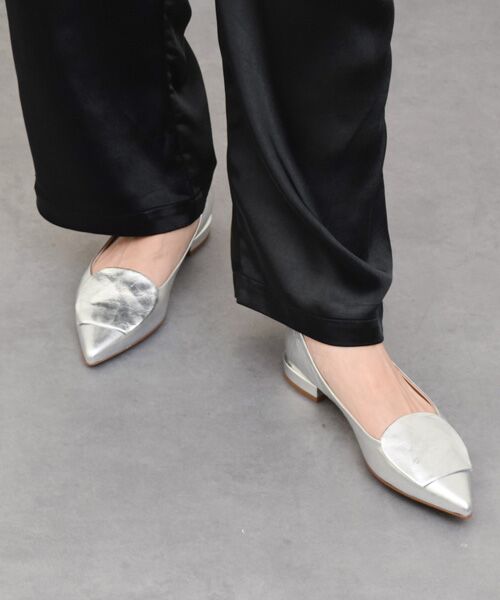 INTER-CHAUSSURES/インター ショシュール 【FABIO RUSCONI】ローヒールポインテッドトウパンプス シルバー 38 INTER-CHAUSSURES/インター ショシュール 【FABIO RUSCONI】ローヒールポインテッドトウパンプス シルバー 38