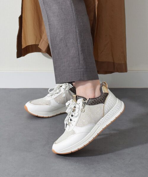 INTER-CHAUSSURES / インター ショシュール スニーカー | 【TAMARIS】サイドジップスニーカー | 詳細25