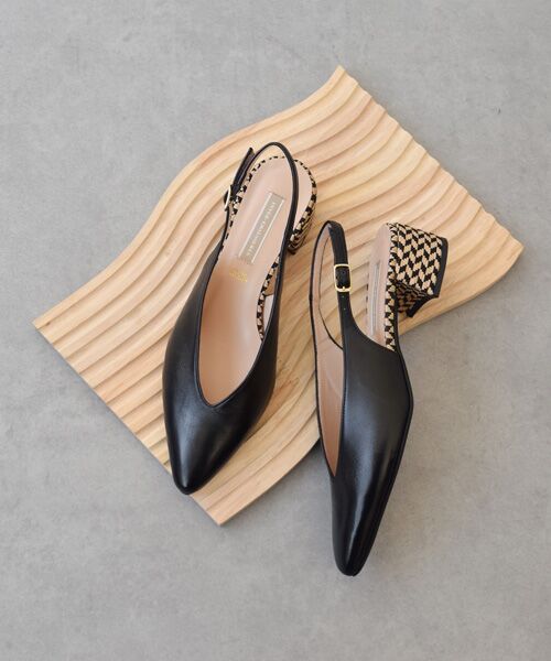 INTER-CHAUSSURES/インター ショシュール 【INTER-CAHUSSURES】ポインテッドトウVカットバックバンド ブラックコンビ 35 INTER-CHAUSSURES/インター ショシュール 【INTER-CAHUSSURES】ポインテッドトウVカットバックバンド ブラックコンビ 35