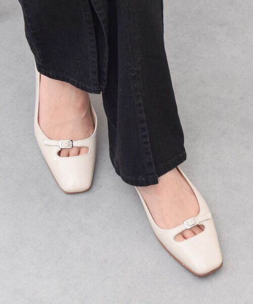 INTER-CHAUSSURES/インター ショシュール 【INTER-CAHUSSURES】スクエアトウバックルサケットバレエ アイボリーエナメル 35 INTER-CHAUSSURES/インター ショシュール 【INTER-CAHUSSURES】スクエアトウバックルサケットバレエ アイボリーエナメル 35