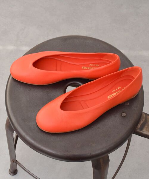 INTER-CHAUSSURES/インター ショシュール 【INTER-CAHUSSURES】ラウンドトウサケットバレエシューズ オレンジ 37 INTER-CHAUSSURES/インター ショシュール 【INTER-CAHUSSURES】ラウンドトウサケットバレエシューズ オレンジ 37