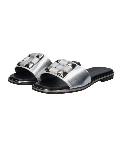 INTER-CHAUSSURES/インター ショシュール 【INTER-CAHUSSURES】オーナメントフラットスライドサンダル シルバー 37 INTER-CHAUSSURES/インター ショシュール 【INTER-CAHUSSURES】オーナメントフラットスライドサンダル シルバー 37
