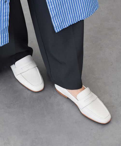 INTER-CHAUSSURES/インター ショシュール 【CORSO ROMA、9】スクエアトウフラットソフトシューズ ホワイト 39 INTER-CHAUSSURES/インター ショシュール 【CORSO ROMA、9】スクエアトウフラットソフトシューズ ホワイト 39