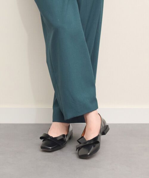 INTER-CHAUSSURES/インター ショシュール 【ANGEL ALARCON】スクエアトウローヒールリボンパンプス ブラック 36 INTER-CHAUSSURES/インター ショシュール 【ANGEL ALARCON】スクエアトウローヒールリボンパンプス ブラック 36