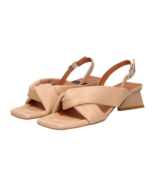 INTER-CHAUSSURES/インター ショシュール 【ANGEL ALARCON】スクエアトウチャンキーヒールサンダル ベージュ 38 INTER-CHAUSSURES/インター ショシュール 【ANGEL ALARCON】スクエアトウチャンキーヒールサンダル ベージュ 38
