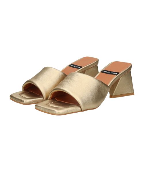 INTER-CHAUSSURES/インター ショシュール 【ANGEL ALARCON】スクエアトウミュールサンダル ゴールド 37 INTER-CHAUSSURES/インター ショシュール 【ANGEL ALARCON】スクエアトウミュールサンダル ゴールド 37