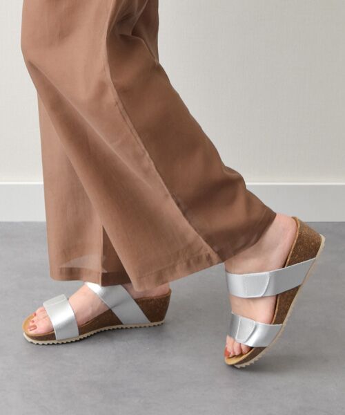 INTER-CHAUSSURES/インター ショシュール 【MARILA】ダブルベルトフットベッドサンダル シルバー 35 INTER-CHAUSSURES/インター ショシュール 【MARILA】ダブルベルトフットベッドサンダル シルバー 35