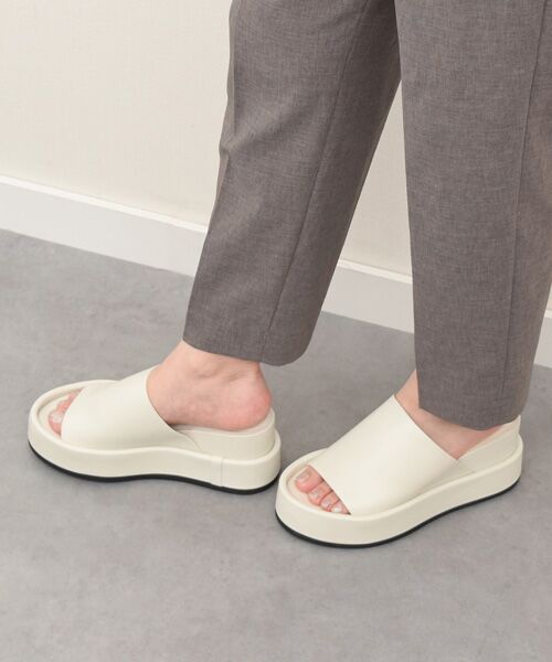 INTER-CHAUSSURES/インター ショシュール 【JVAM】厚底ウエッジミュールサンダル アイボリー 36 INTER-CHAUSSURES/インター ショシュール 【JVAM】厚底ウエッジミュールサンダル アイボリー 36