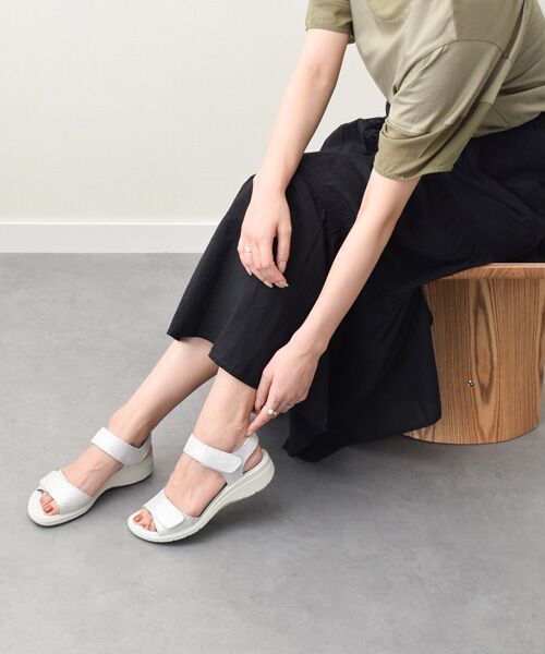 INTER-CHAUSSURES/インター ショシュール 【IMAC】アンクルベルトスポーツサンダル シルバー 36 INTER-CHAUSSURES/インター ショシュール 【IMAC】アンクルベルトスポーツサンダル シルバー 36