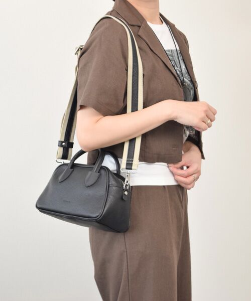 INTER-CHAUSSURES/インター ショシュール 【RIPANI】レザーミニボストンバッグ ブラック ALL INTER-CHAUSSURES/インター ショシュール 【RIPANI】レザーミニボストンバッグ ブラック ALL
