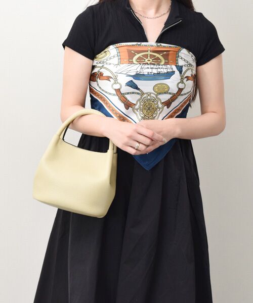 INTER-CHAUSSURES/インター ショシュール 【LORISTELLA】レザーミニハンドバッグ ライトグリーン ALL INTER-CHAUSSURES/インター ショシュール 【LORISTELLA】レザーミニハンドバッグ ライトグリーン ALL