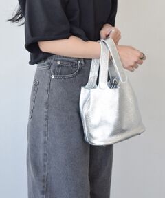 INTER-CHAUSSURES / インター ショシュール ハンドバッグ | 【ANDREA CARDONE ITALI】メタリックレザーバケットバッグ