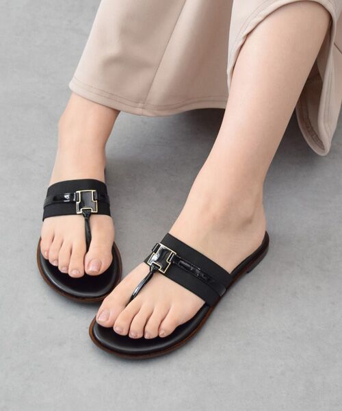 【ITALIAN SHOEMAKERS】スクエアメタルトングミュール ITALIAN SHOEMAKERS】スクエアメタルトングミュール (サンダル