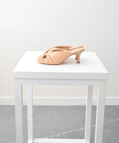 INTER-CHAUSSURES / インター ショシュール サンダル | 【CARRANO】スクエアトゥツイストミュールサンダル-(62001C)