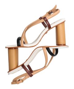 INTER-CHAUSSURES / インター ショシュール サンダル | 【CARRANO】クロスストラップヒールサンダル-(62009C)