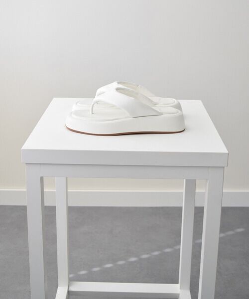 INTER-CHAUSSURES / インター ショシュール サンダル | 【CARRANO】パテッドトングボリュームソールサンダル-(62300C) | 詳細21