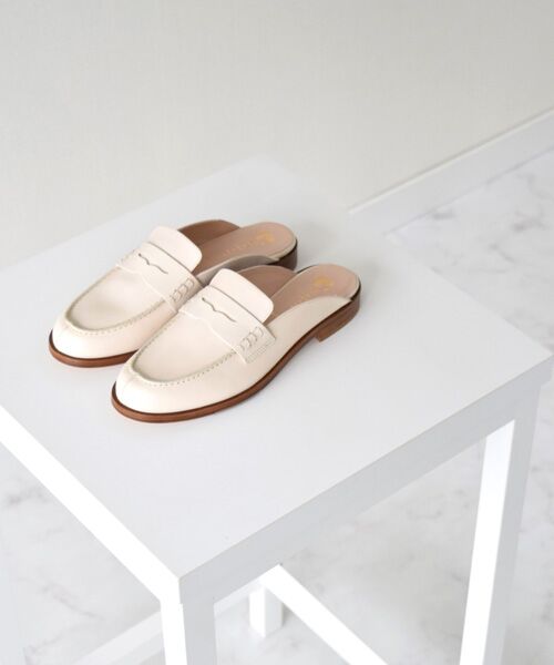 INTER-CHAUSSURES/インター ショシュール 【PASCUCCI】レザーミュールローファー-(D2301D) アイボリー 39 INTER-CHAUSSURES/インター ショシュール 【PASCUCCI】レザーミュールローファー-(D2301D) アイボリー 39