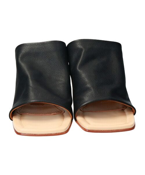 INTER-CHAUSSURES / インター ショシュール サンダル | 【FABIO RUSCONI】スクエアトウソフトレザーミュールサンダル-(F2006F) | 詳細1