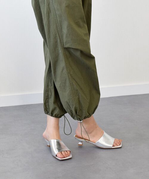 INTER-CHAUSSURES/インター ショシュール 【FABIO RUSCONI】スクエアトウスプールヒールミュール-(F2302F) シルバー 39 INTER-CHAUSSURES/インター ショシュール 【FABIO RUSCONI】スクエアトウスプールヒールミュール-(F2302F) シルバー 39