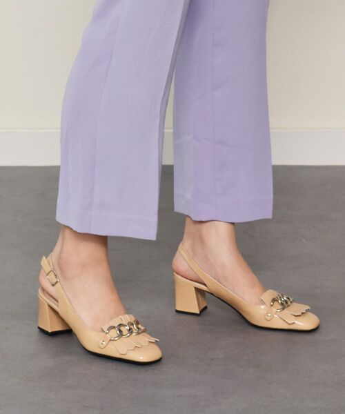 INTER-CHAUSSURES/インター ショシュール 【INTER-CHAUSSURES】チェーンキルトバックバンドパンプス-(I1300N) ベージュエナメル 36 INTER-CHAUSSURES/インター ショシュール 【INTER-CHAUSSURES】チェーンキルトバックバンドパンプス-(I1300N) ベージュエナメル 36