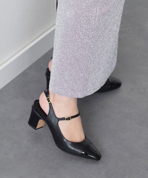 INTER-CHAUSSURES/インター ショシュール 【CARRANO】ワンストラップバックバンドパンプス ブラック 36 INTER-CHAUSSURES/インター ショシュール 【CARRANO】ワンストラップバックバンドパンプス ブラック 36