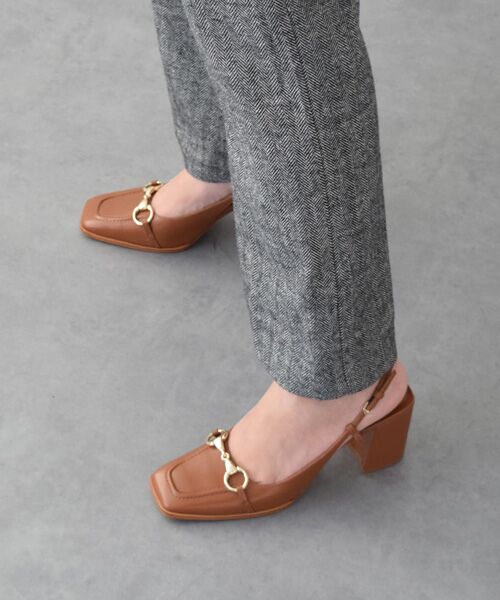 INTER-CHAUSSURES/インター ショシュール 【CARRANO】ホースビットバックストラップパンプス ブラウン 37 INTER-CHAUSSURES/インター ショシュール 【CARRANO】ホースビットバックストラップパンプス ブラウン 37