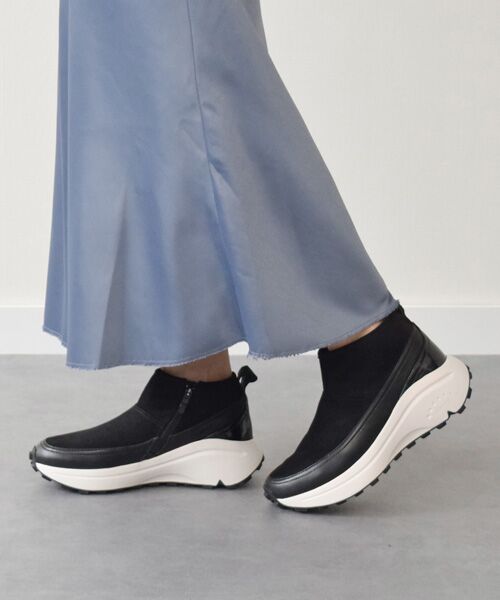 INTER-CHAUSSURES/インター ショシュール 【bussola】ライニングファー撥水スニーカーブーツ ブラックスウェード 35 INTER-CHAUSSURES/インター ショシュール 【bussola】ライニングファー撥水スニーカーブーツ ブラックスウェード 35