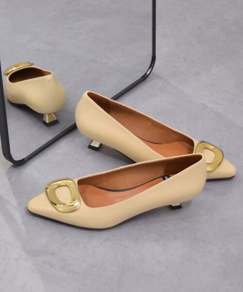 INTER-CHAUSSURES/インター ショシュール 【ANGEL ALARCON】ポインテッドトウオーナメントパンプス ベージュ 38 INTER-CHAUSSURES/インター ショシュール 【ANGEL ALARCON】ポインテッドトウオーナメントパンプス ベージュ 38