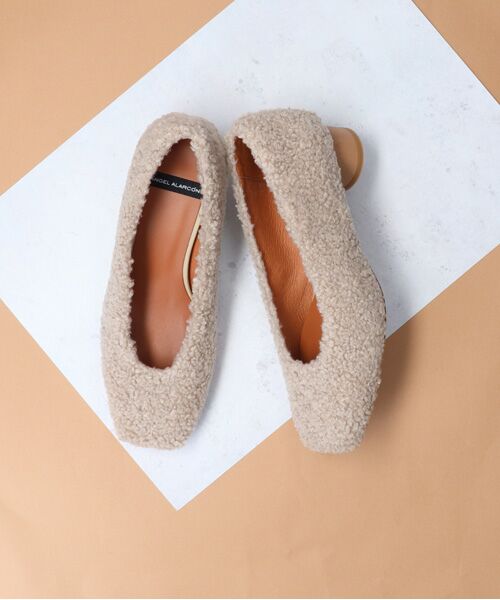 INTER-CHAUSSURES/インター ショシュール 【ANGEL ALARCON】スクエアトウボアパンプス ベージュ雑材 36 INTER-CHAUSSURES/インター ショシュール 【ANGEL ALARCON】スクエアトウボアパンプス ベージュ雑材 36