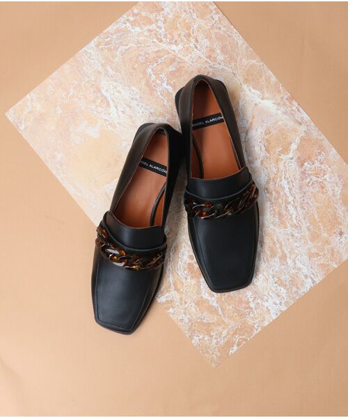 INTER-CHAUSSURES/インター ショシュール 【ANGEL ALARCON】スクエアトウアクリルチェーンローファー ブラック 36