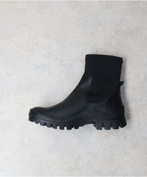 INTER-CHAUSSURES/インター ショシュール 【ANGEL ALARCON】モールドソールストレッチショートブーツ ブラック 35 INTER-CHAUSSURES/インター ショシュール 【ANGEL ALARCON】モールドソールストレッチショートブーツ ブラック 35