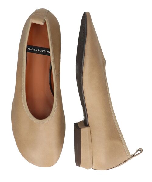 INTER-CHAUSSURES / インター ショシュール パンプス | 【ANGEL ALARCON】オブリークトウディープカットパンプス | 詳細8