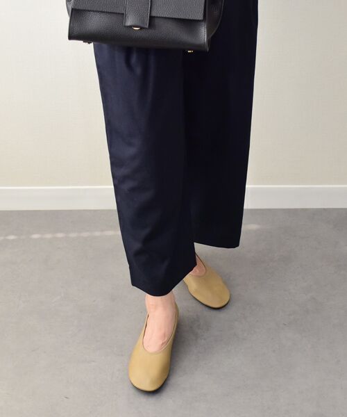 INTER-CHAUSSURES / インター ショシュール パンプス | 【ANGEL ALARCON】オブリークトウディープカットパンプス | 詳細9