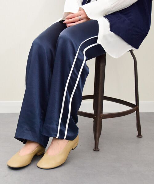 INTER-CHAUSSURES / インター ショシュール パンプス | 【ANGEL ALARCON】オブリークトウローヒールパンプス | 詳細18