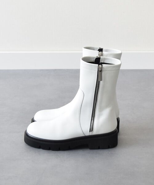 スタイリングの寄りもしくは商品画像