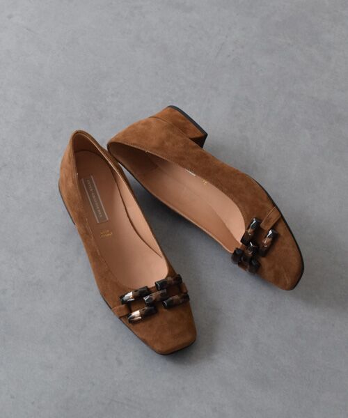 INTER-CHAUSSURES/インター ショシュール 【INTER-CHAUSSURES】スクエアトウローヒールバックルパンプス ブラウンスウェード 39 INTER-CHAUSSURES/インター ショシュール 【INTER-CHAUSSURES】スクエアトウローヒールバックルパンプス ブラウンスウェード 39