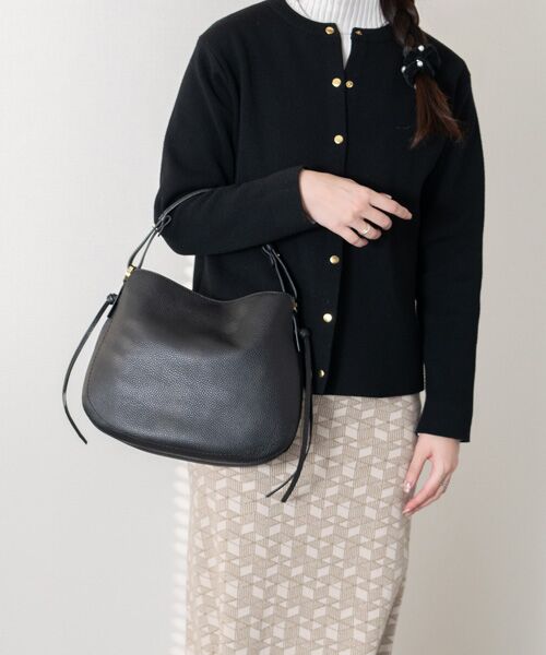 INTER-CHAUSSURES / インター ショシュール ハンドバッグ | 【LORISTELLA】シュリンクレザーハンドバッグ | 詳細2