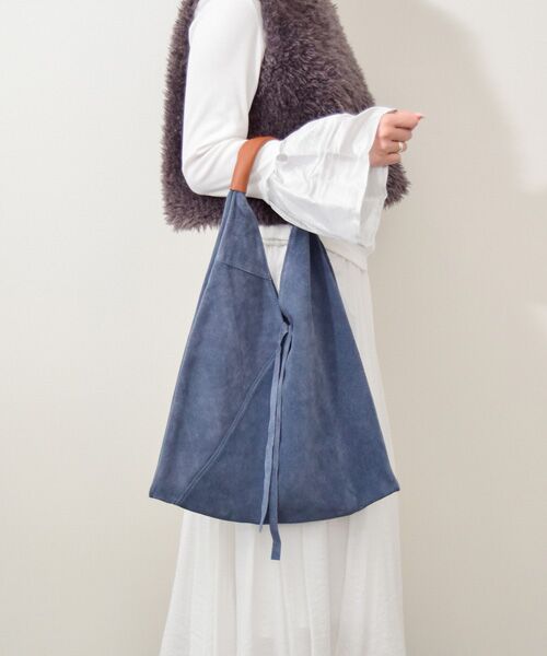 INTER-CHAUSSURES / インター ショシュール ショルダーバッグ | 【Andrea Cardone】ミディアムサイズスエードバッグ | 詳細26