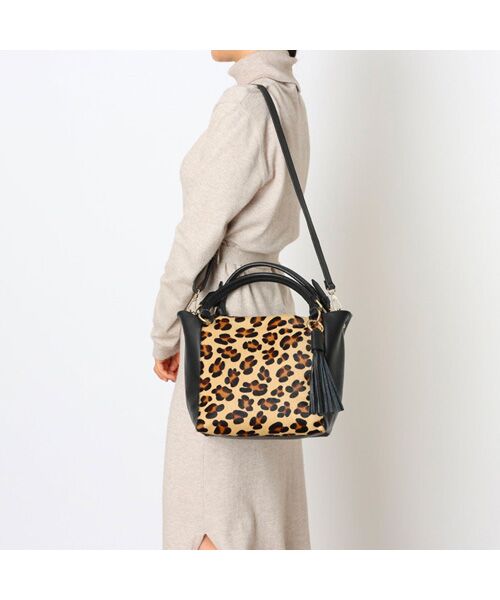 INTER-CHAUSSURES / インター ショシュール ハンドバッグ | 【Andrea Cardone】レザーハンドルレオパード柄ハンドバッグ | 詳細8