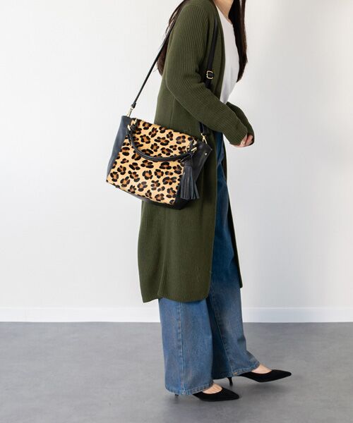 INTER-CHAUSSURES / インター ショシュール ハンドバッグ | 【Andrea Cardone】レザーハンドルレオパード柄ハンドバッグ | 詳細10